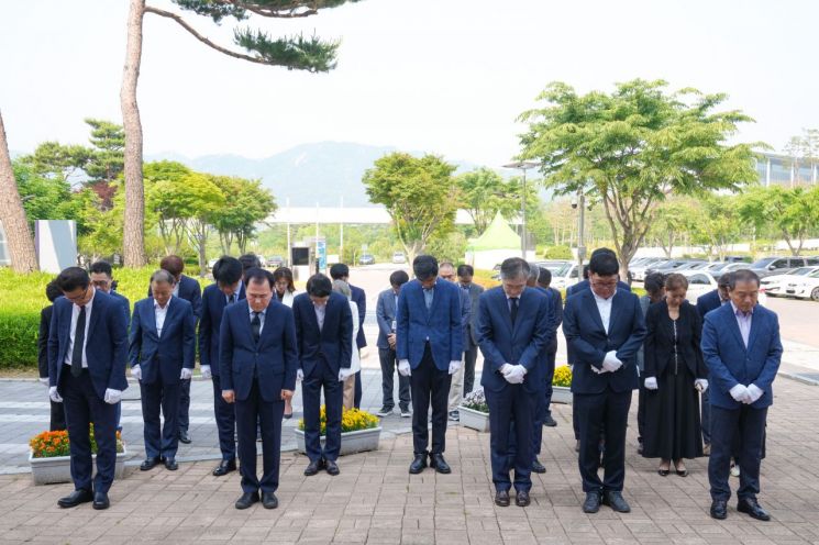 충남교육청, 제주 중학교 교사 추모공간 마련