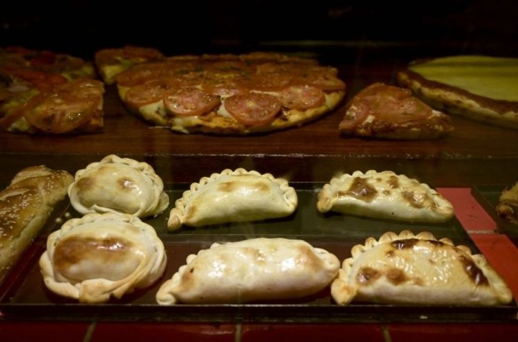 "만두 12개에 5만7000원, 너무 비싸"…고물가 설전 벌어진 '이 나라'