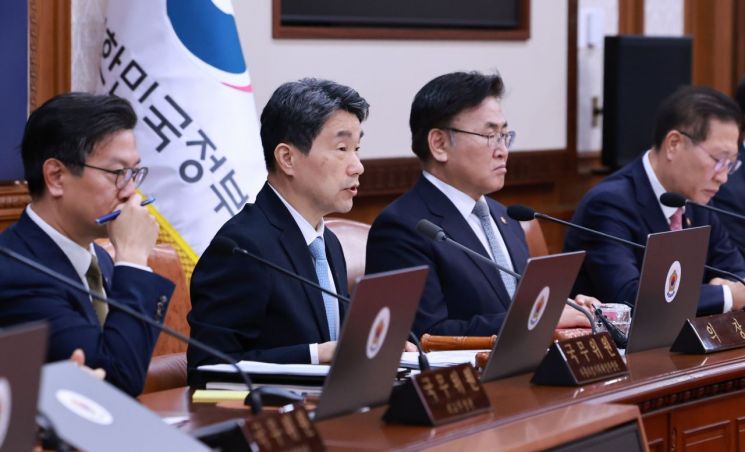 李대행 "새 정부, 대한민국 한층 더 번영의 길 이끌어주길 희망"