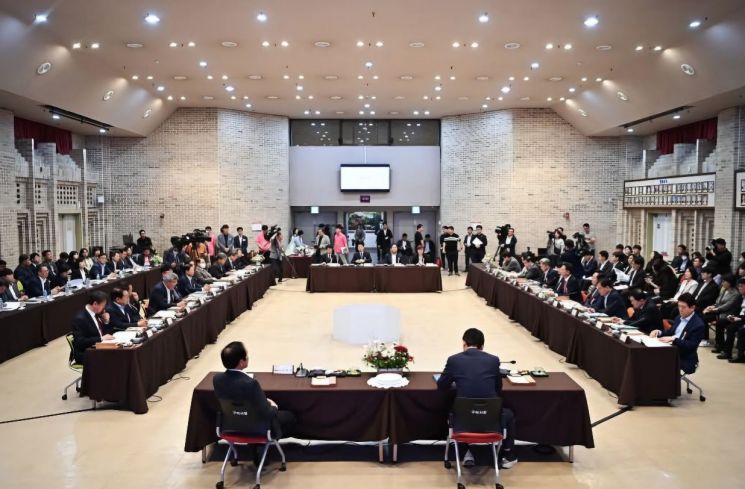 경북도-22개 시군, 구미서 미래 발전 협력 모색