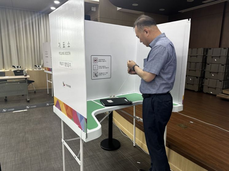 충남도, 21대 대선 투·개표소 점검