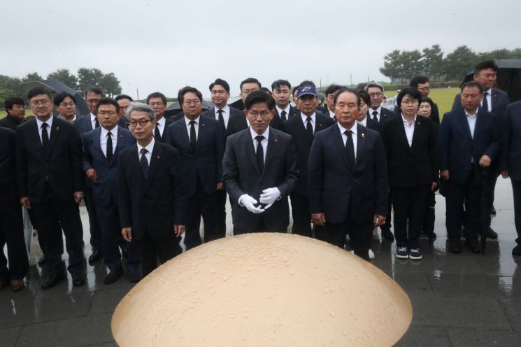 김문수, 제주서 서울까지 '종단 유세'…"막판 투표율로 역전"