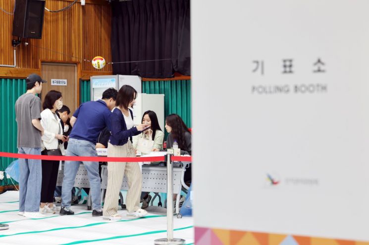 투표방해부터 폭행까지…대선 투표 112신고 614건 
