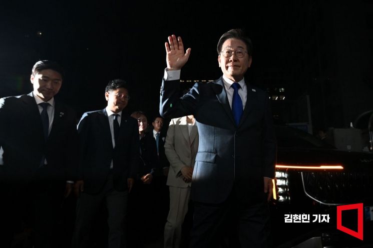 [특징주]증시부양 기대감…한화·CJ 등 지주사 강세