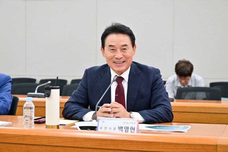 백영현 시장 "교육이 도시의 미래…미래세대 위한 교육환경 개선"