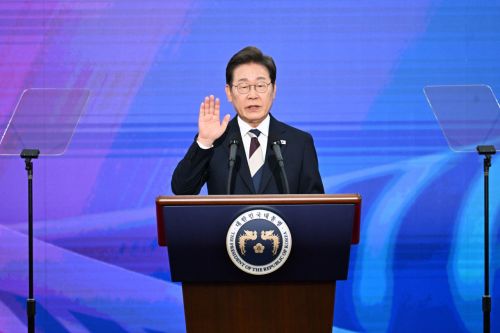 이재명 대통령이 4일 서울 여의도 국회에서 제21대 대통령 취임 선서를 하고 있다. 2025.6.4 김현민 기자