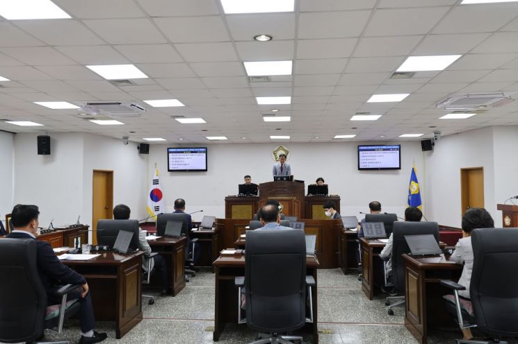 산청군의회, 제306회 제1차 정례회 개회