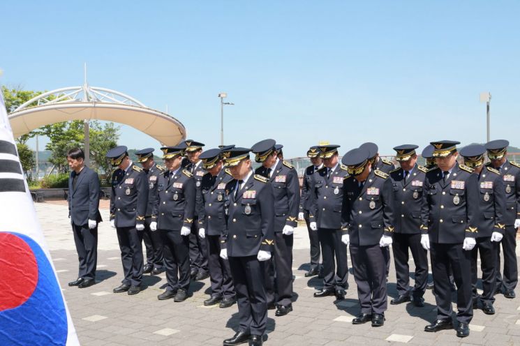 목포해경, 제70회 현충일 맞아 순직 경찰관 추념