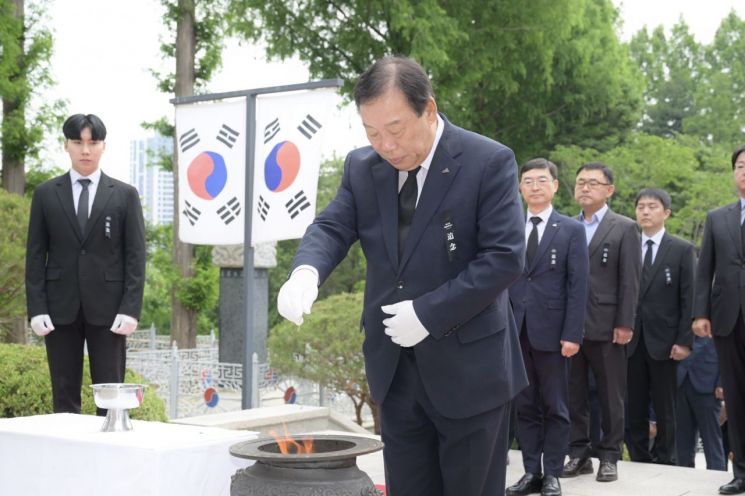 최민호 세종시장 "이 땅을 지켜낸 정신, 시민의 공동체적 자산으로 계승"