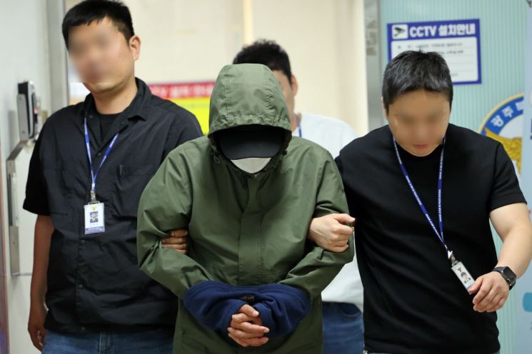 처자식 3명 살해 40대 가장, 아내와 계획범죄 정황 포착