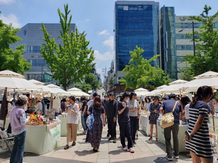 지난해 5월 송파이음마켓 현장 모습. 송파구 제공.