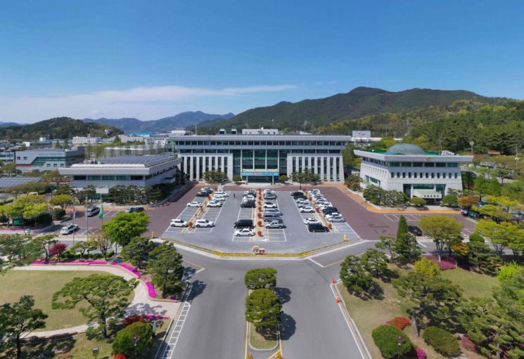 밀양시,'상반기 적극 행정 우수공무원' 온라인 시민 투표