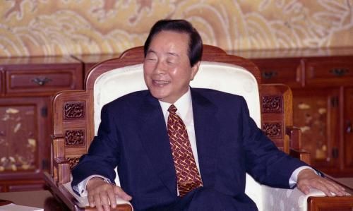 2015년 11월22일 김 전 대통령이 서거하자 NYT는 온라인판에 1979년 그의 인터뷰 기사를 재게재했다. 사진=e영상역사관