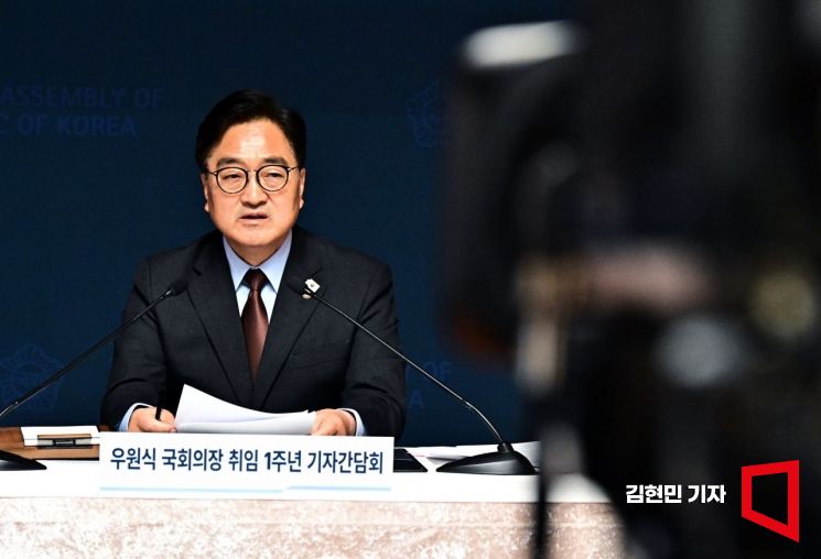 우원식 국회의장 지난달 서울 여의도 국회 사랑재에서 열린 취임 1주년 기자간담회에서 발언하고 있다. 2025.6.11 김현민 기자