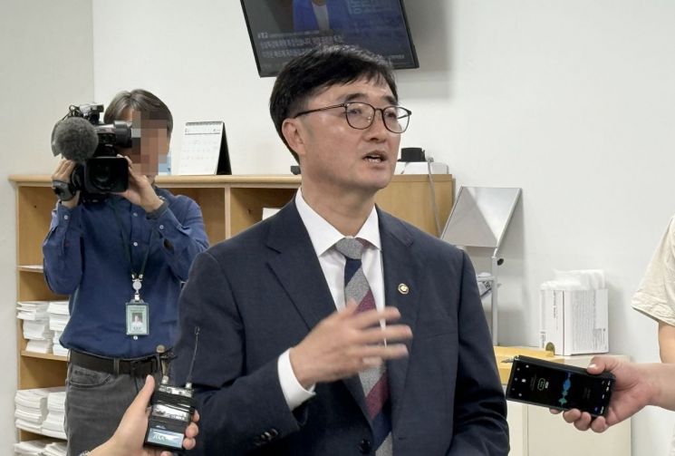 임기근 차관 "경기진작·민생안정 추경 구성…속도감 있게, 알뜰하게 검토"