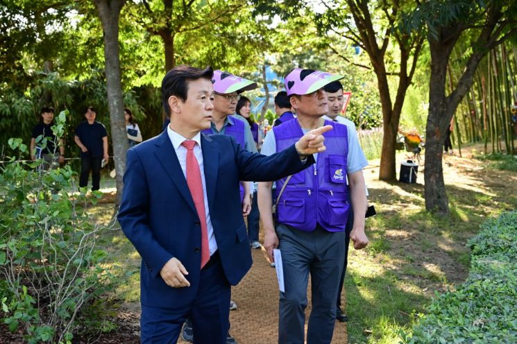 조규일 진주시장 '2025 대한민국 정원산업박람회' 현장 점검.