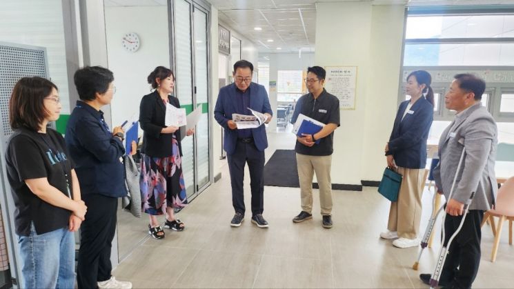 백삼종 함양부군수, 논스톱 통합 돌봄 시설 현장점검