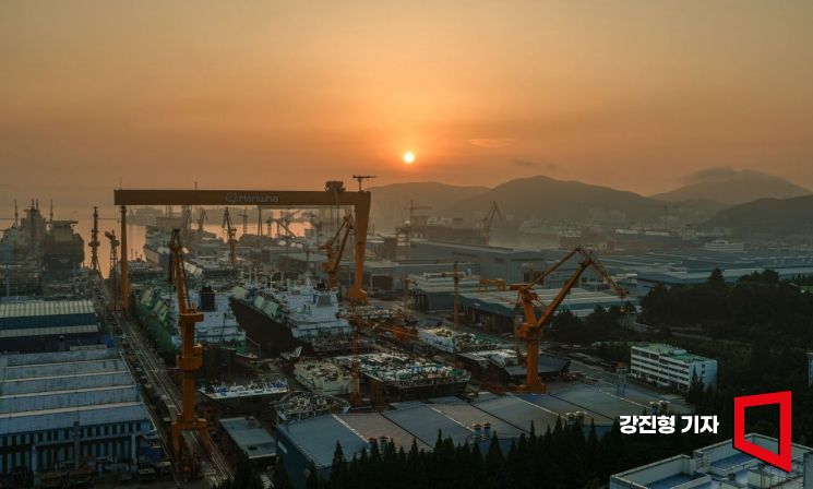 [중화학ON]거세지는 중국 조선 추격 60% 뺏어간 中…K-조선 비밀병기는