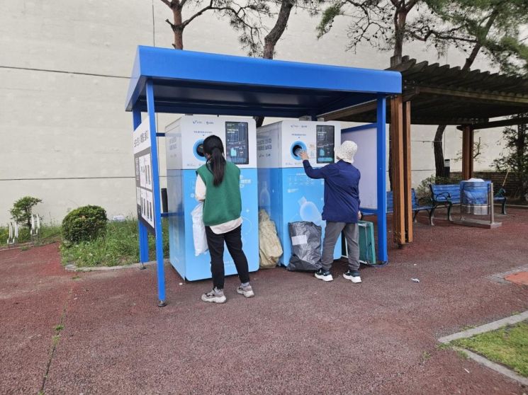보령시, AI 기반 '투명페트병 무인회수기' 6대 추가 설치