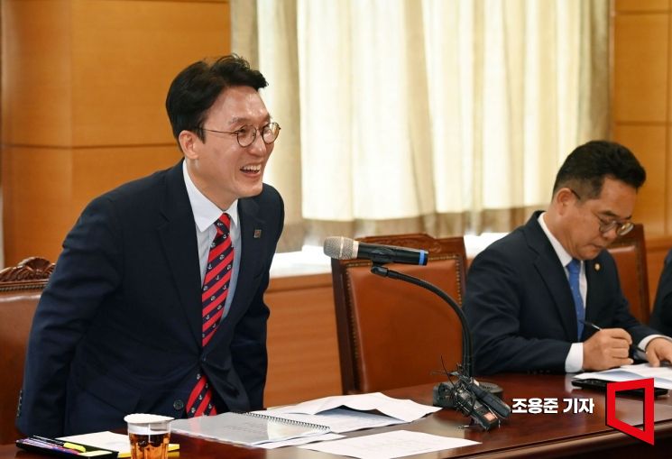 [포토] 밥상물가 간담회 참석한 김민석 후보자