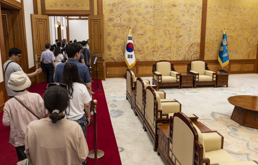 청와대 본관 관람. 연합뉴스