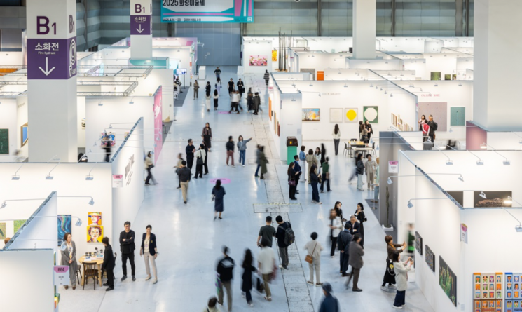 화랑미술제in수원, 104개 갤러리 참여...반려동물 입장 가능