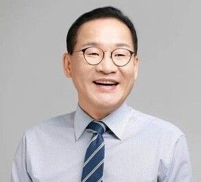 강위원 더민주전국혁신회의 상임고문.