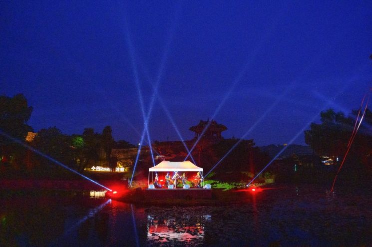 수원 국가유산 야행(夜行)에 10만명 몰렸다