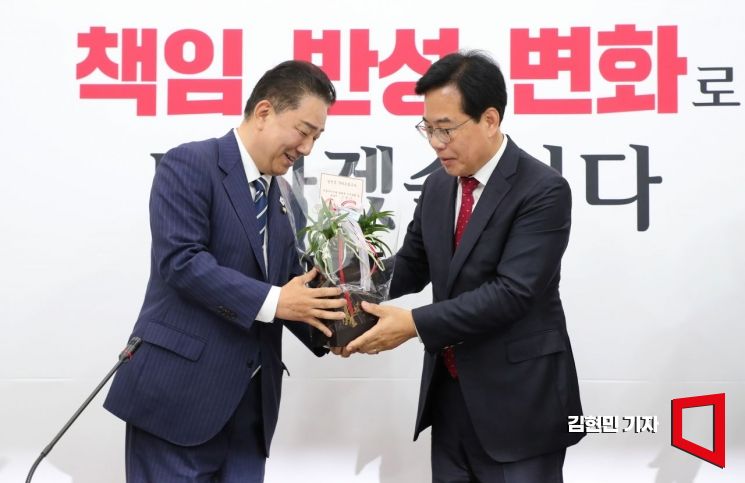 [포토] 첫 회동하는 여야 원내대표