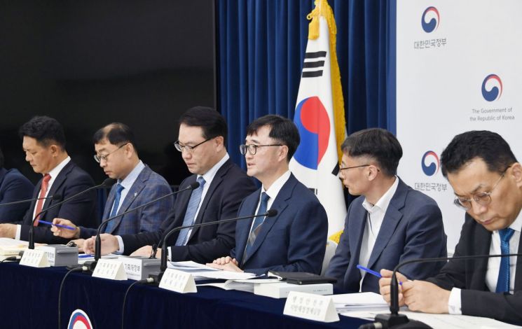 산업부, 4956억 추경 편성…고효율 가전 10% 환급에 3261억 투입