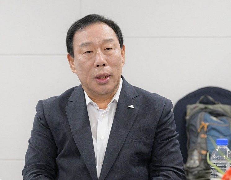 최민호 세종시장이 19일 충청권 시도지사 조찬회동에서 해수부 부산이전에 대해 공동대응 하자고 발언하고 있다. /사진= 공보관실 제공