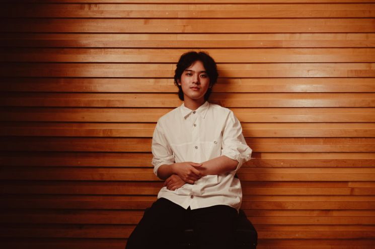 피아니스트 임윤찬, 오는 8월 '차이콥스키: 사계' 새 음반 발매