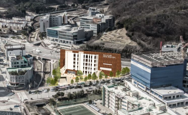 용인시가 수지구 상현동에 2029년까지 건립 예정인 광교스포츠센터 조감도. 시는 상현3동 행정복지센터를 광교스포츠센터 내에 마련하기로 했다. 용인시 제공