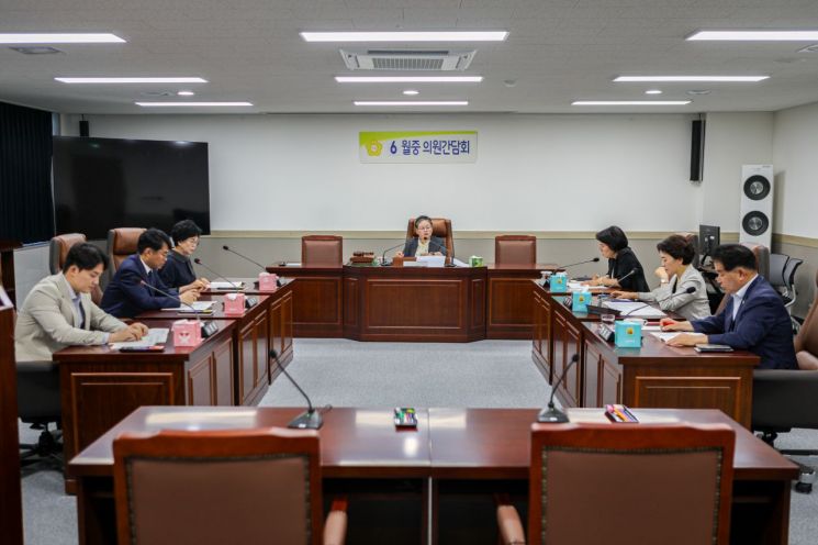 광주시 동구의회는 최근 6월 중 의원간담회를 개최했다. 동구의회 제공