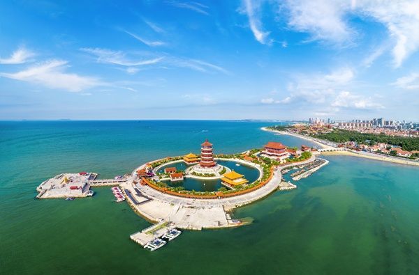 불금에 떠나는 '밤도깨비 여행'…대륙, 열도 제쳤다