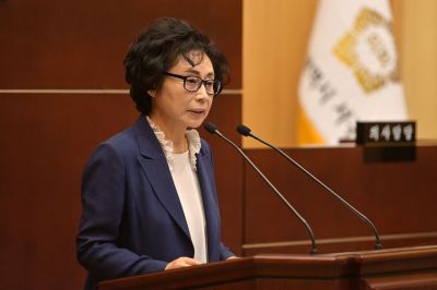 광주 서구의회 고경애 의원이 제331회 정례회 중 본회의에서 발언하고 있다.  광주 서구의회 제공