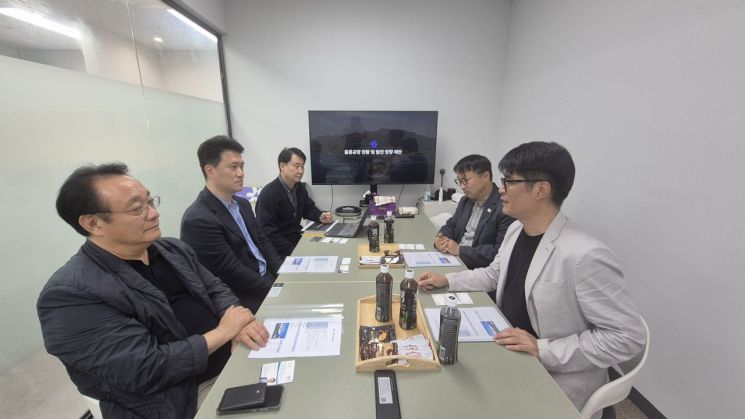 울릉공항연장추진위, 울릉도 취항 예정 ‘섬에어’ 항공사 대표와 첫 공식 면담