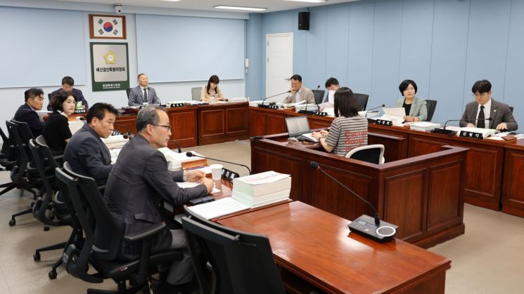 창원시의회 예결특위, 2024회계연도 종합심사 완료 … 이월액 과다 지적