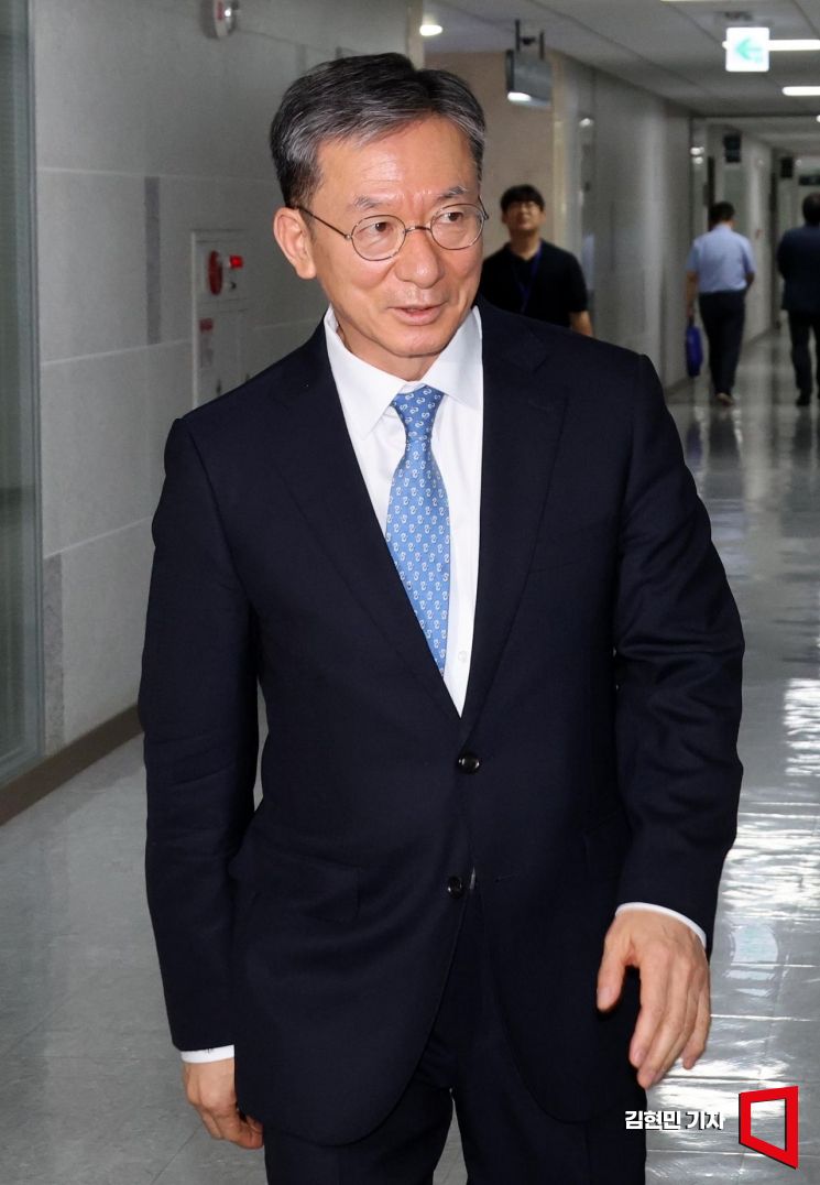 [포토] 출근하는 정성호 법무부 장관 후보자