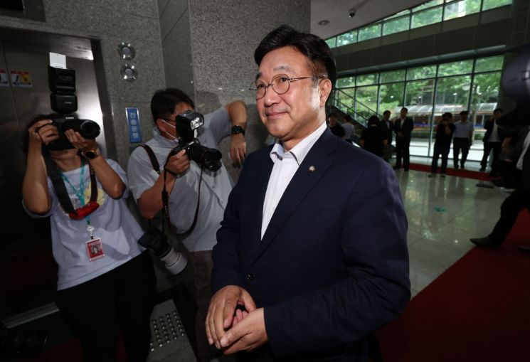 윤호중 "경찰국 폐지, 국정기획위와 협의해 방향 모색"