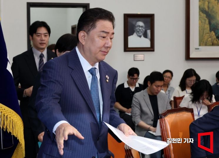 [포토] 최고위 참석하는 김병기