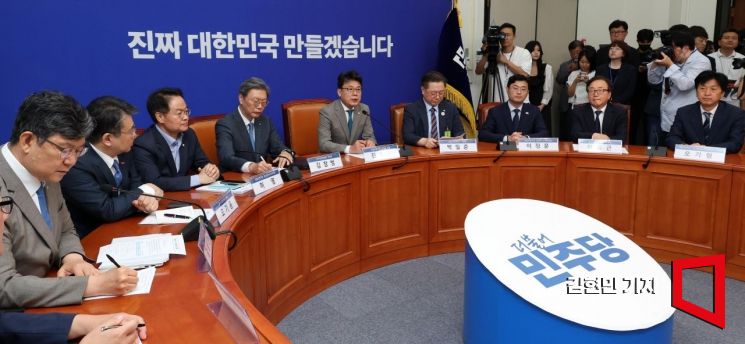 상법·추경 속도전 나선 민주…'D-day는 다음달 3일'