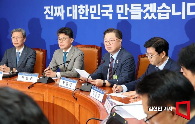 [포토] 상법 개정 재계 의견 전달하는 박일준 부회장