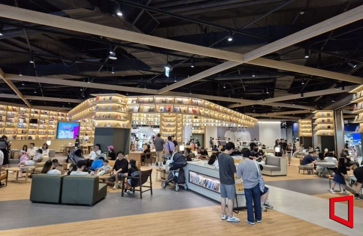 주차장부터 북새통…'올다무' 품은 스타필드 마켓 킨텍스, 초반 매출 117%↑