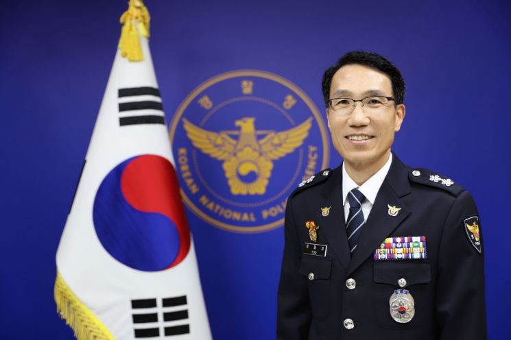 유재성 경찰청장 직무대행. 경찰청 제공