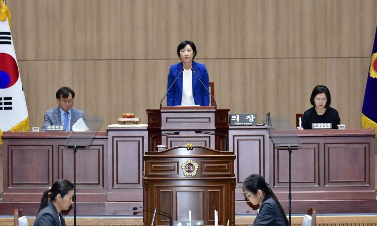 신수정 광주시 의장 "시, 재정위기 극복 방안 제시해야"