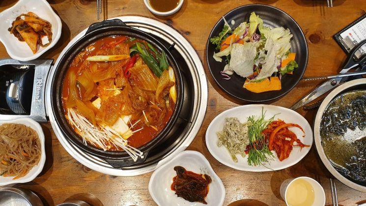 국민 대부분 하루 평균 섭취하는 나트륨의 50% 이상을 주로 면·만두류, 김치류, 국·탕류, 볶음류, 찌개·전골류 등에서 섭취하는 것으로 나타났다. 기사 이해를 돕기 위한 자료사진. 픽사베이