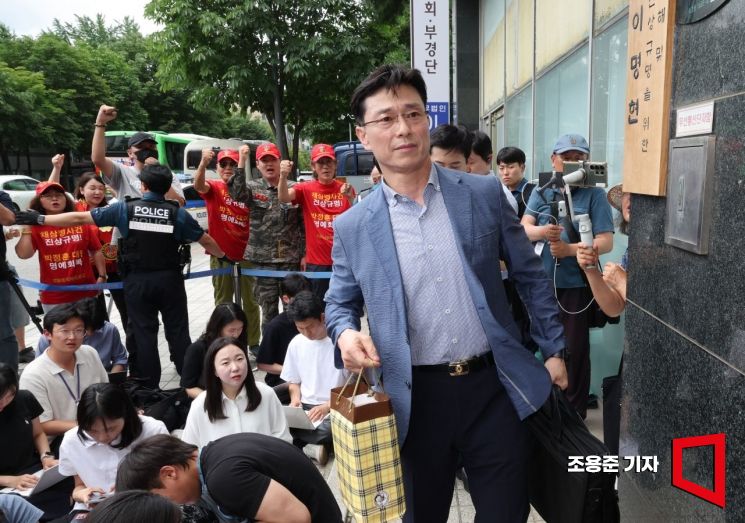 [포토] 임성근 전 해병대 1사단장 특검 출석