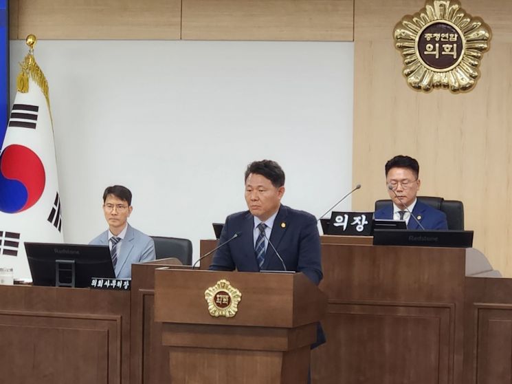 안치영 충청광역연합의원이 5분 자유발언을 통해 관광 사업의 무장애시설 도입을 촉구했다. /사진=의회사무처 제공
