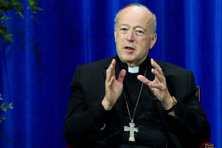 워싱턴DC 대주교 "트럼프 이민자 추방, 도덕적으로 혐오스러워"